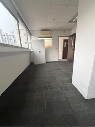 Tong Lee Building (D13), Warehouse #631579331